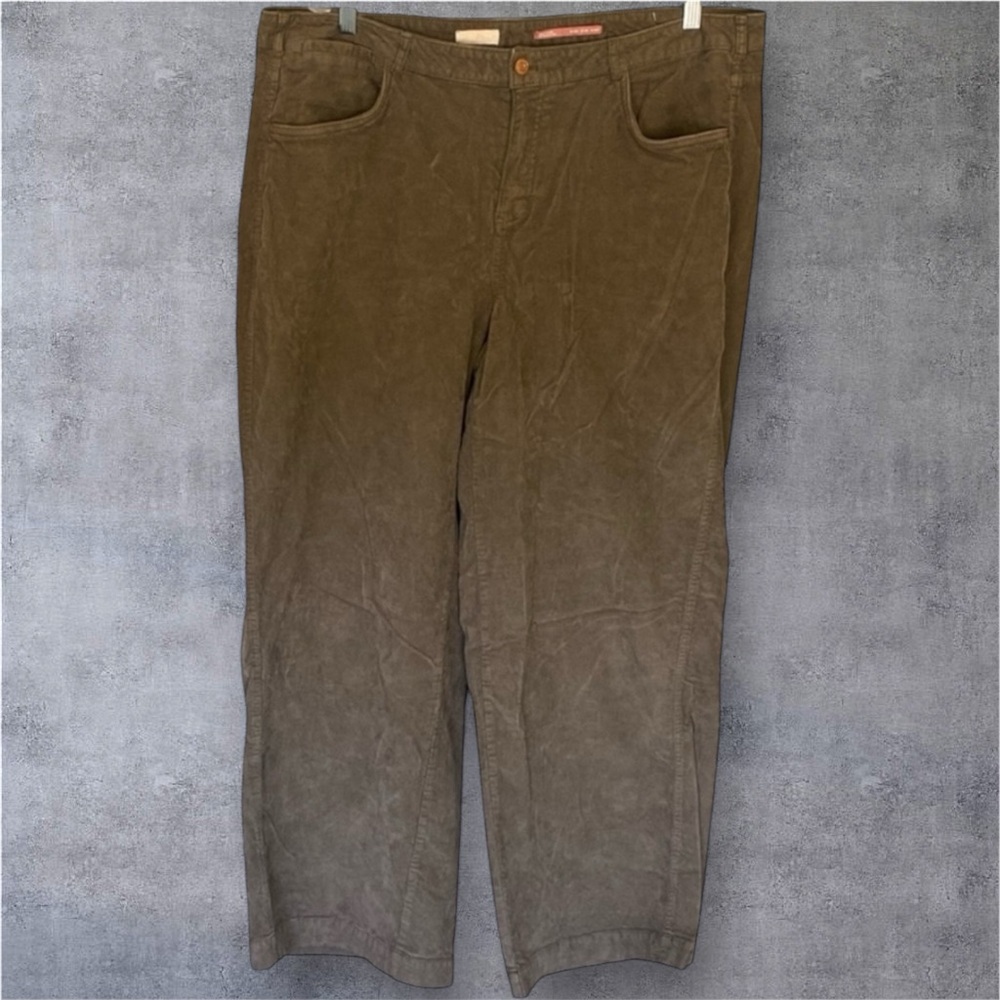 Women’s Pilcro Brown Corduroys. Size 18W